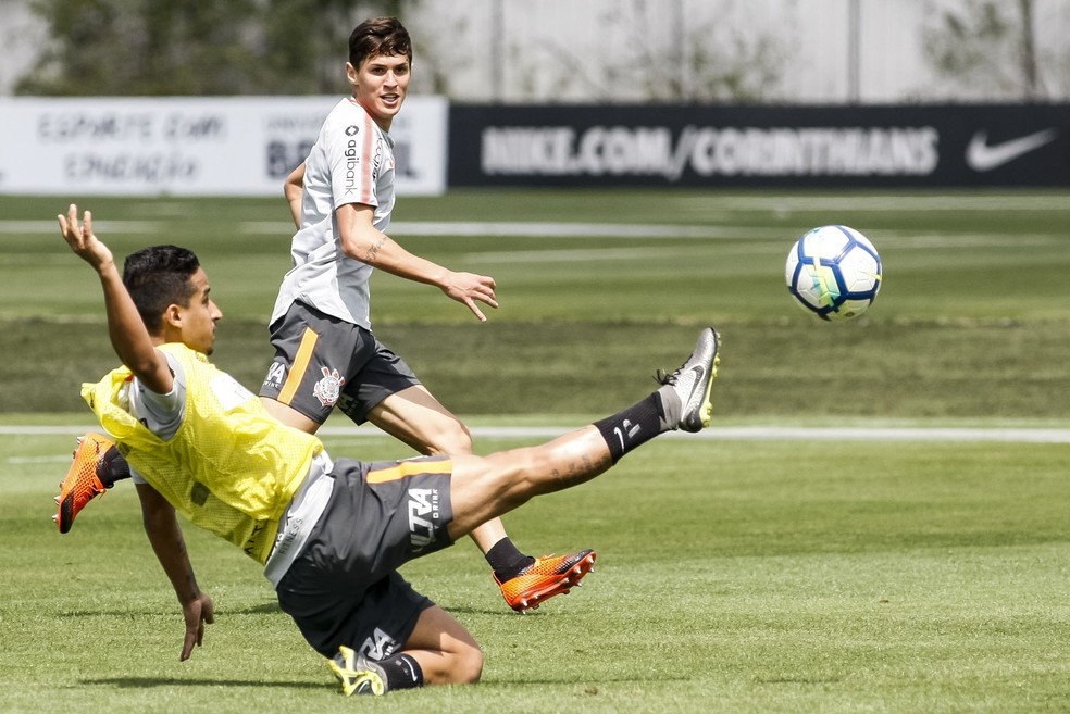 Jair monta Corinthians com mudança importante; veja a escalação