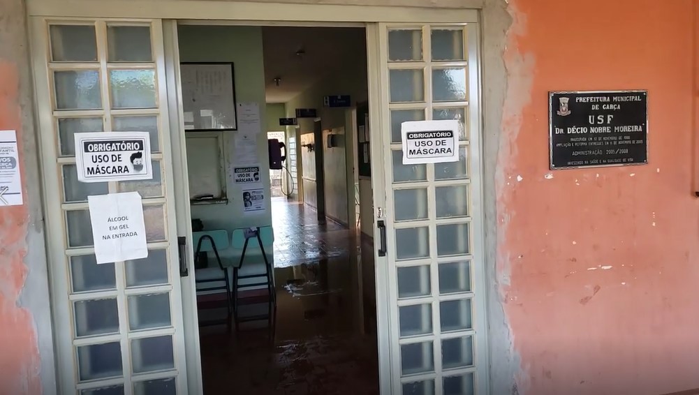 Posto de saúde de Garça suspende atendimento e perde vacinas após ser furtado e vandalizado 