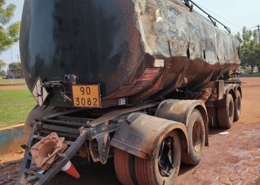 Caminhão foi identificado pela equipe da Operação 'Cará' — Foto: Semma/Divulgação 