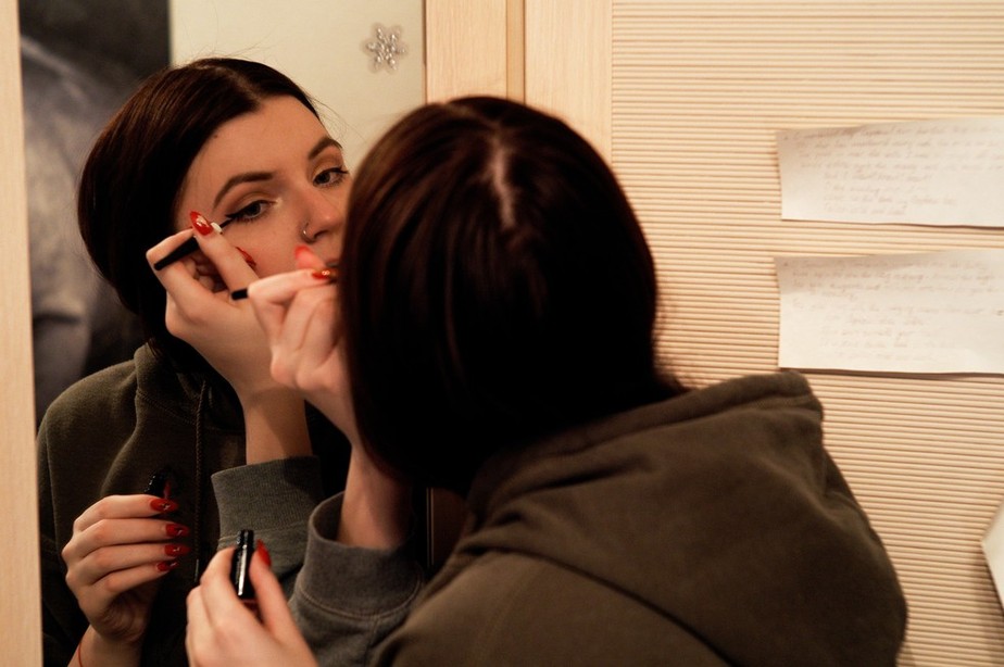 Delineador é um item de maquiagem que ajuda a realçar o olhar