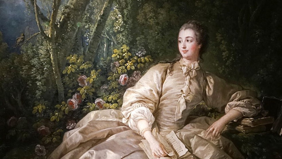 Diz-se que uma das taças de champanhe usadas no século 18 foi inspirada no seio esquerdo de Madame de Pompadour — Foto: Getty Images/via BBC
