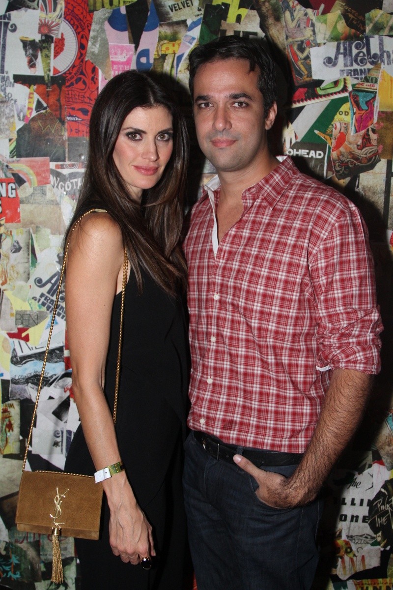 Isabeli Fontana e o marido (Foto: Thiago Duran/Agnews)
