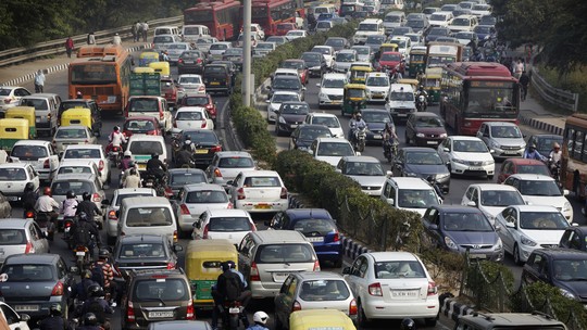 Como a poluição do trânsito afeta a saúde do seu cérebro