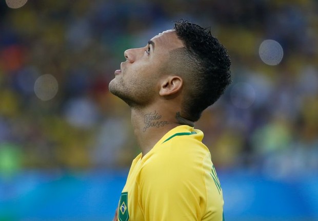 Neymar bateu o último pênalti que levou a seleção brasileira à inédita medalha de ouro (Foto: Fernando Frazão/Agência Brasil)