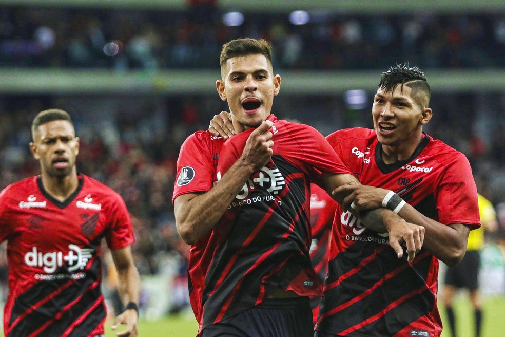 Atletico De Madrid Tem Prioridade Em Negociacao Com Bruno Guimaraes Por 30 Milhoes De Euros Athletico Pr Ge