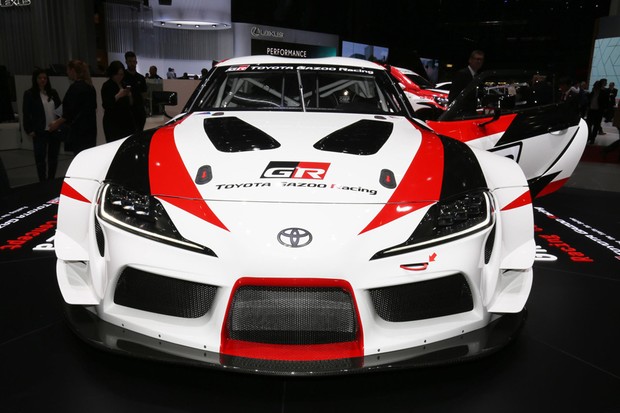O Toyota Supra está de volta e promete acelerar mais do que nunca Toyota-gr-supra-racing-concept_3