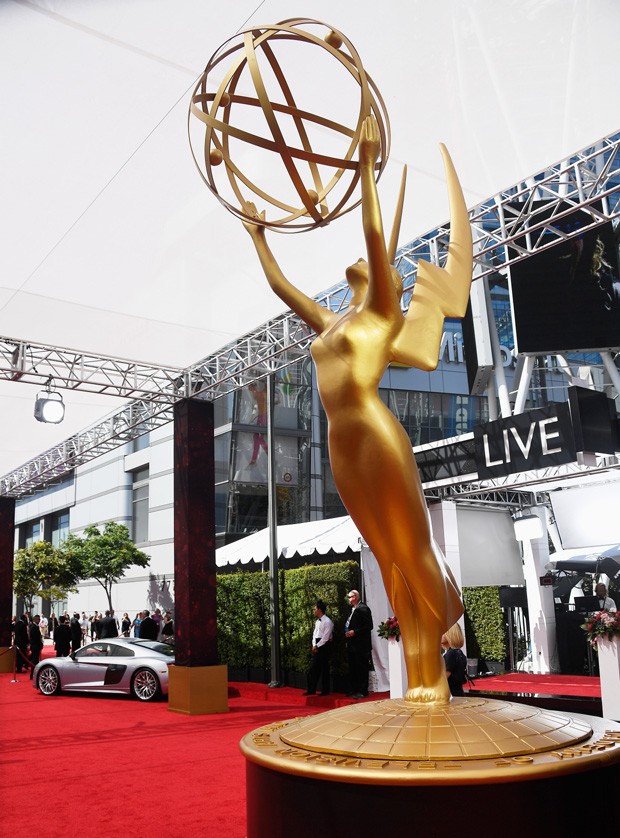 Tapete do Emmy 2016, no Microsoft Theater, em Los Angeles (Foto: Getty Images)