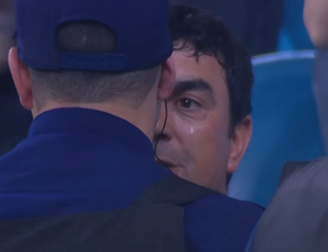 Torcedor do Grêmio xinga Aranha e é repreendido por segurança