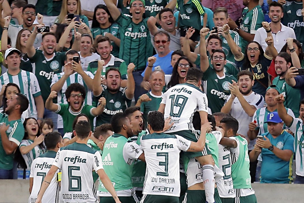 Cereto elogia Roger e diz que Palmeiras deu 