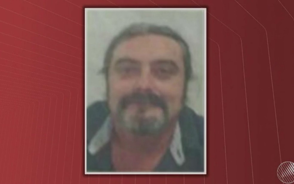 Espanhol foi preso após arrombar empresa e disse que foi contratado para arrombar banco na Bahia (Foto: Reprodução/TV Bahia)