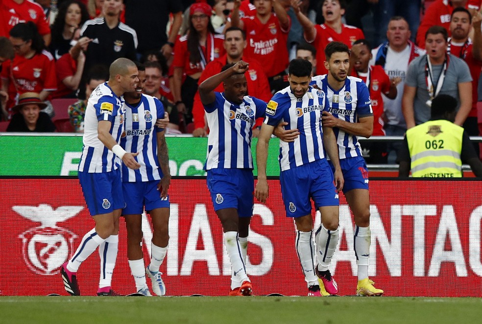 2023-04-07t182703z-282272984-up1ej471f91