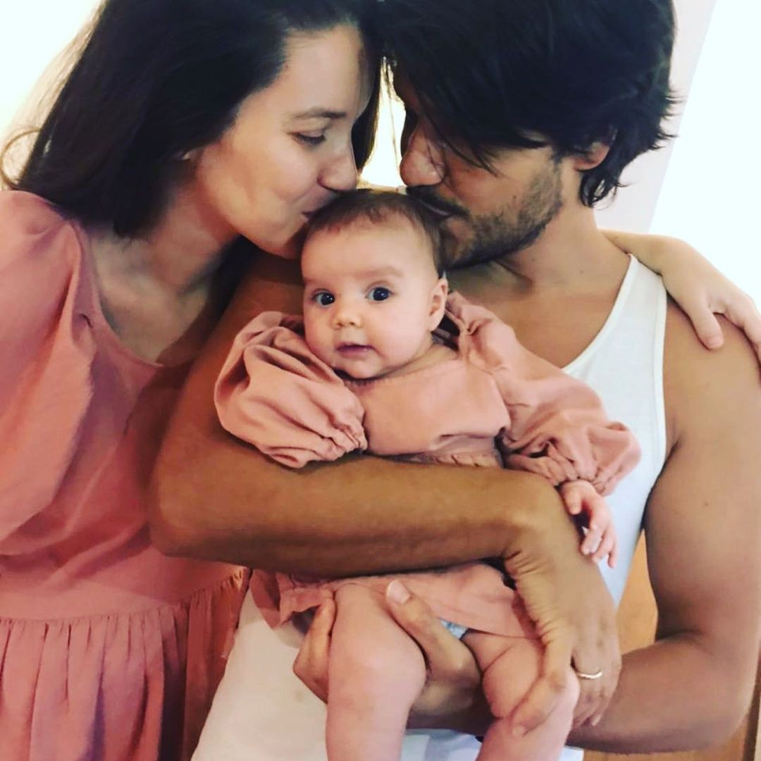 Nathalia Dill com noivo e filha (Foto: Reprodução/Instagram)