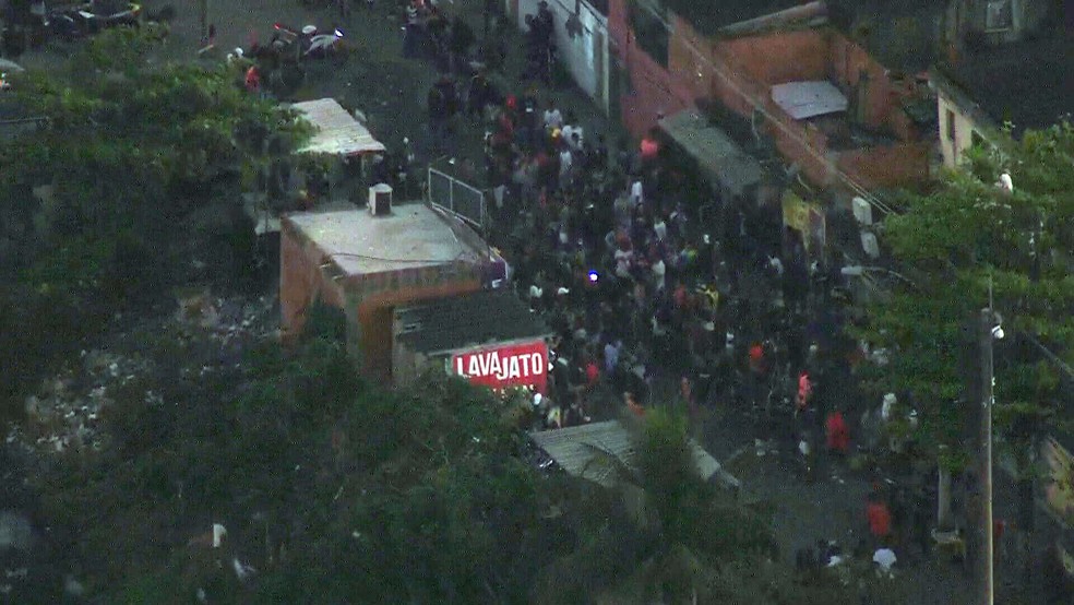 Imagens Mostram Aglomeracao De Pessoas Em Baile Funk Na Cidade De Deus Na Zona Oeste Do Rio Rio De Janeiro G1