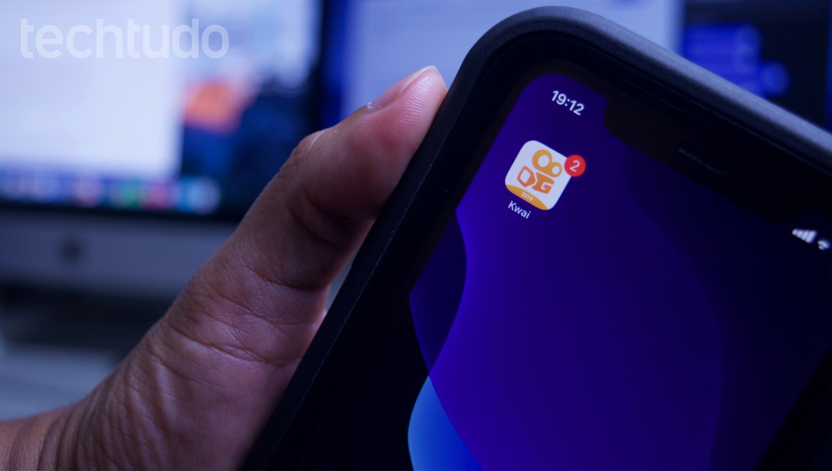 Como recarregar diamante no Free Fire pelo Kwai