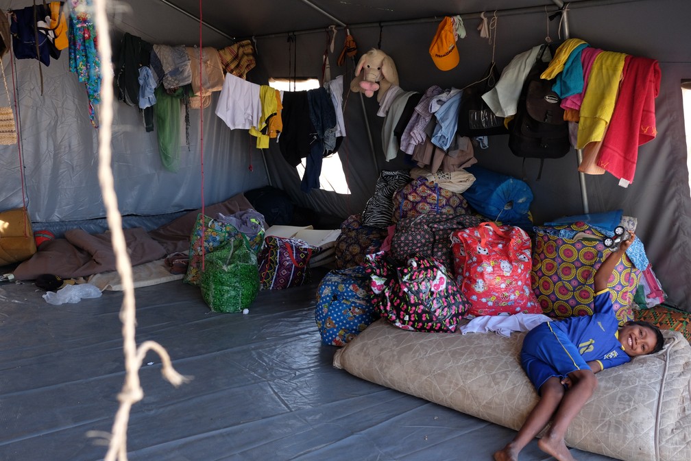 O abrigo do bairro Pintolândia, na periferia de Boa Vista, é destinado índios venezuelanos. Lá há uma equipe técnica do governo que atua diariamente na coordenação do local (Foto: Inaê Brandão/G1 RR)