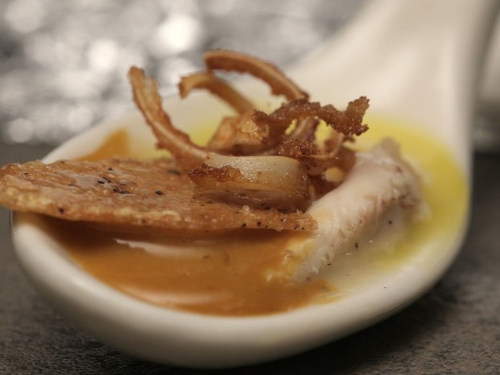 Aprenda A Fazer Uni Ovo Frango E Orelha De Porco Receitas