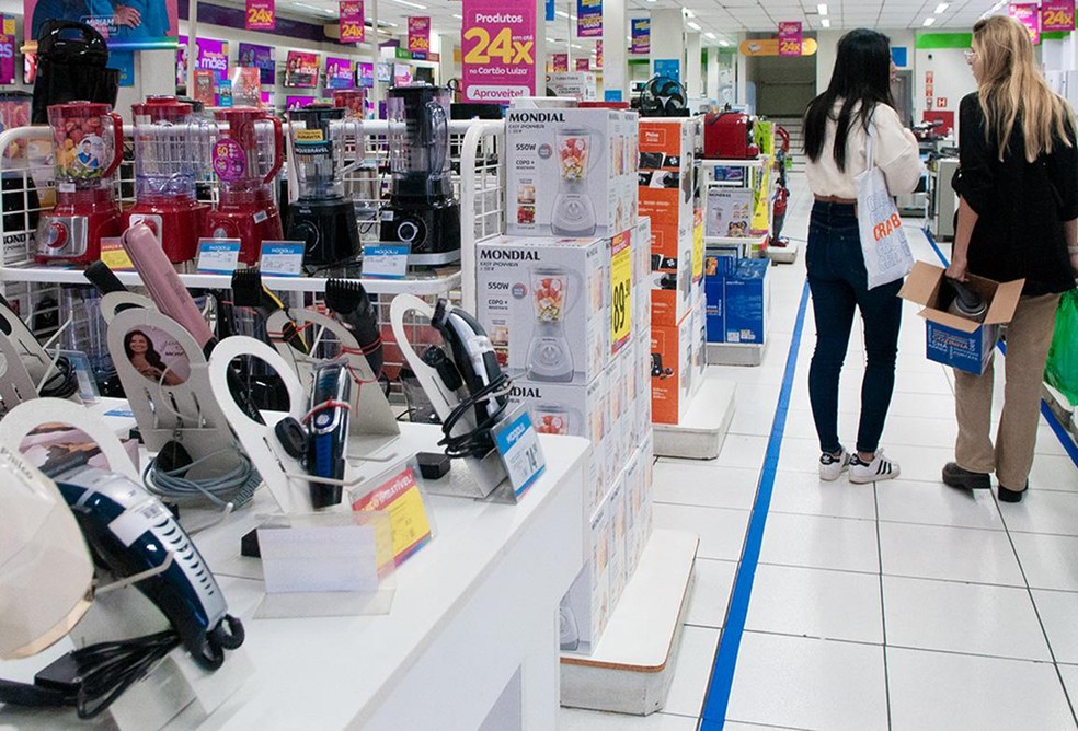Economists do not believe retailers are at risk and see the current situation as very different from that of the late 90s thanks to better internal controls and available cash — Foto: Ana Paula Paiva/Valor