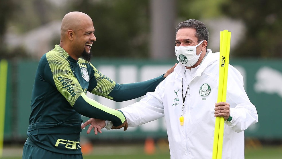 Palmeiras realiza treino técnico na Academia para o clássico contra o Corinthians