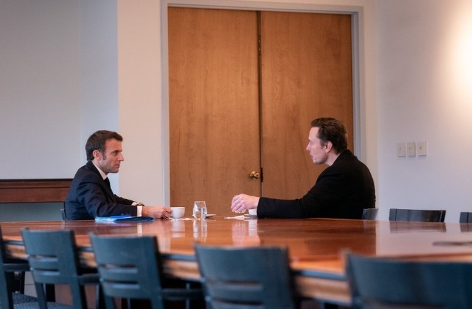 Macron teve conversa 'clara e franca' com o bilionário Elon Musk