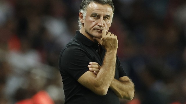 Christophe Galtier está no começo de trabalho no PSG