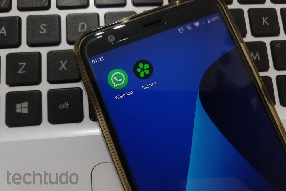 ICQ ou WhatsApp: compare os aplicativos de mensagem — Foto: Clara Fabro/TechTudo