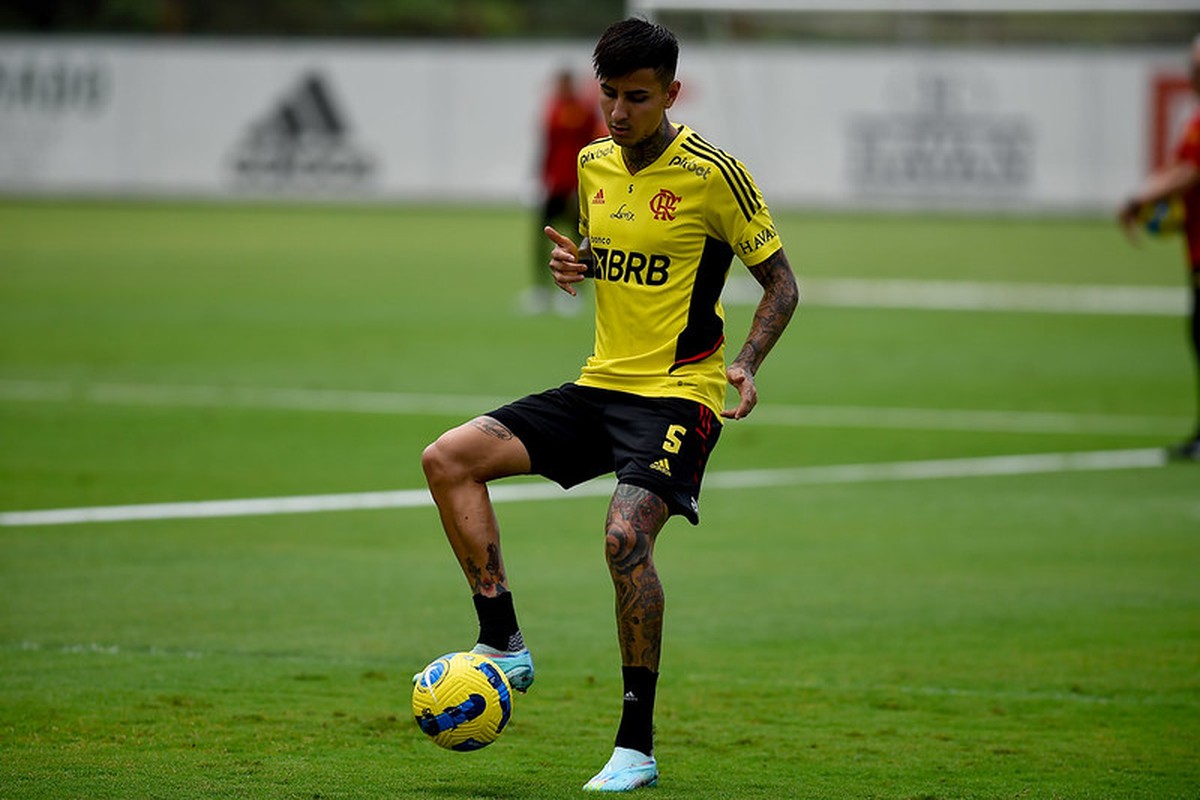 Jogos do Flamengo no Brasileiro servirão para dar ritmo a Varela e ...