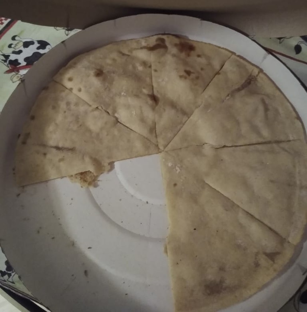 Pizzaria viralizou após enviar pizza sem recheio para menino autista em SP  Foto: Arquivo Pessoal