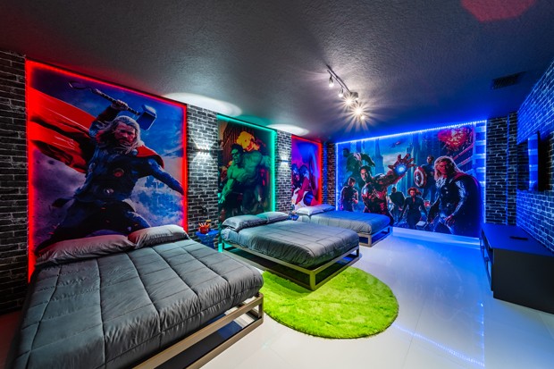 Por dentro da nova casa de 500 m²  do jogador Hulk em Orlando, na Flórida (Foto: Pedro Nobre)