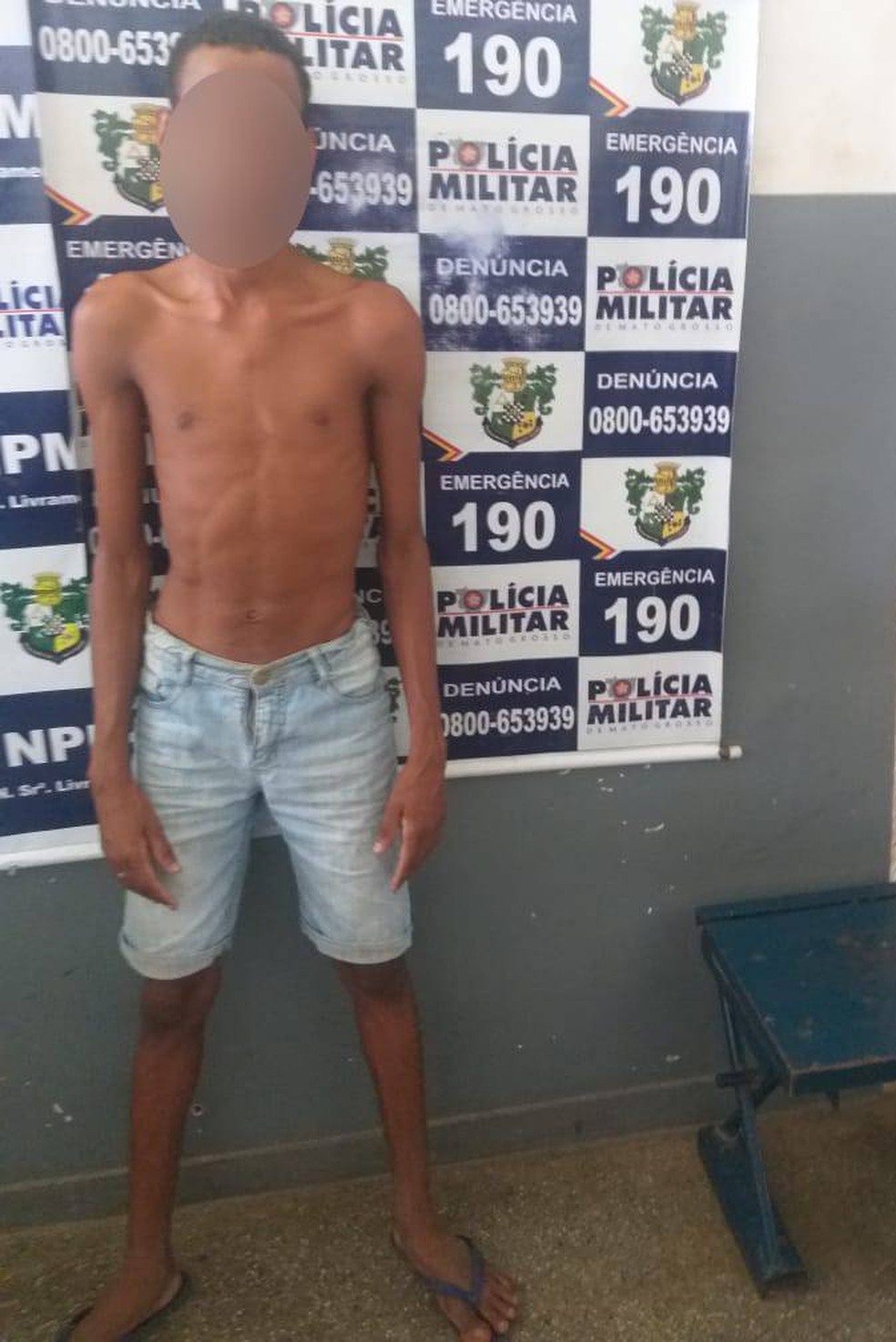 Jovem foi preso suspeito de estuprar menino durante jogo 'verdade ou desafio' em casa abandonada em Várzea Grande — Foto: Polícia Militar de Várzea Grande/Divulgação