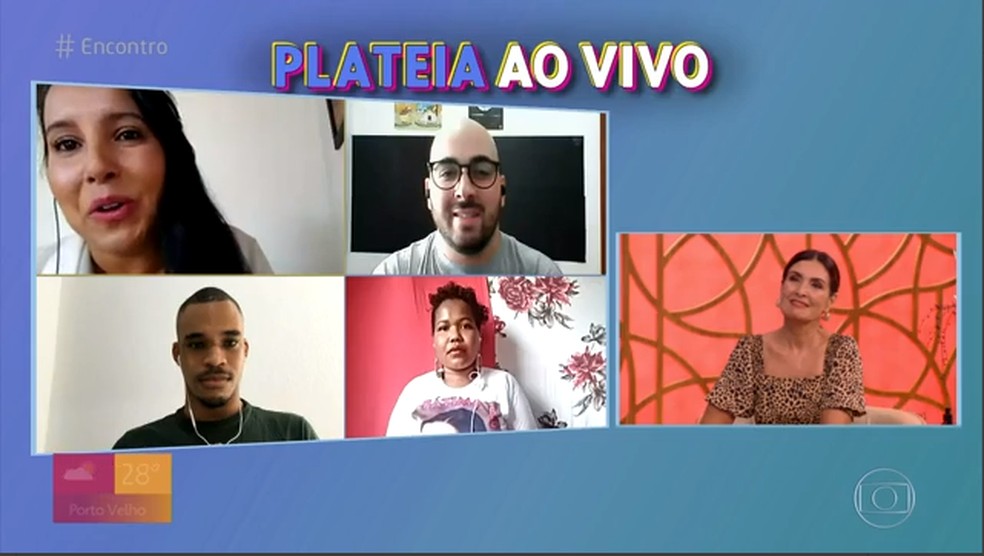Brbara Braga (no alto,  esquerda) deu um relato dizendo que av s tomou a segunda dose da vacina contra a Covid aps saber que Ftima Bernardes tinha se vacinado  Foto: TV Globo