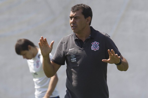 Cruzeiro de ressaca? Corinthians usa 6 a 1 como alerta para jogo no Mineirão