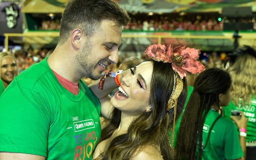 Sabrina Petraglia e o marido Ramón Velázquez no Camarote Quem O Globo
