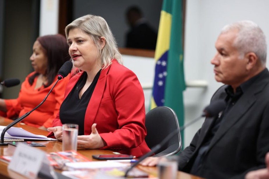 A audiência pública aconteceu nesta segunda-feira, na Câmara dos Deputados