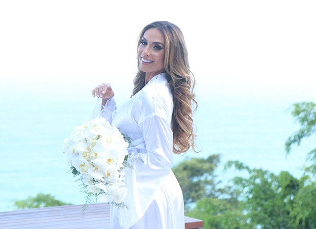 Nicole Bahls se prepara para o casamento (Foto:  Daniel Pinheiro e Anderson Borde/AgNews )