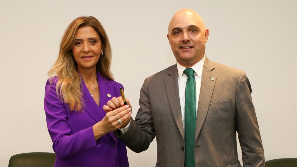 Com receita recorde, conselho do Palmeiras aprova contas de 2021