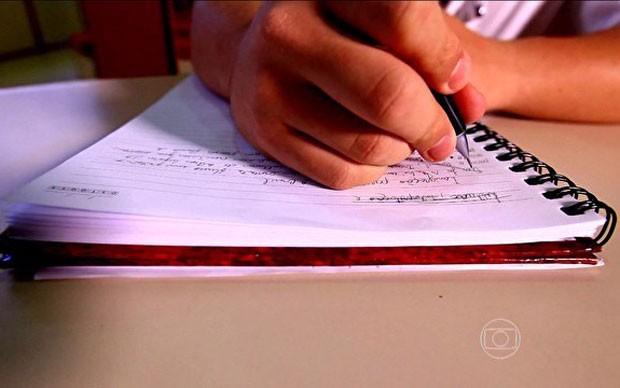 Treine para fazer uma boa redação no Enem (Foto: Reprodução/TV Globo)