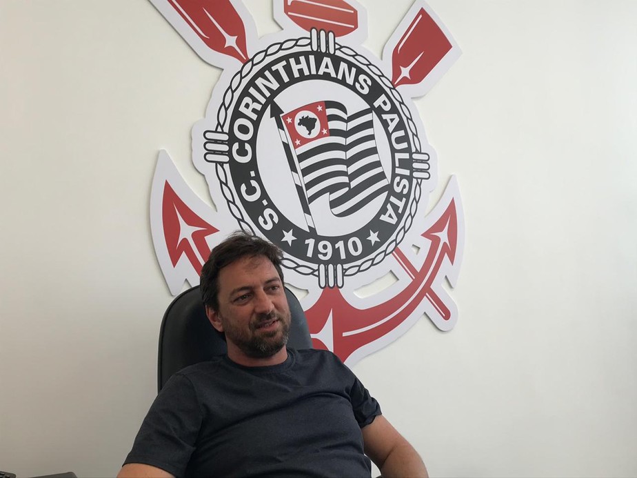Fifa de olho: Corinthians tem até julho para pagar clube por dívida com jogador