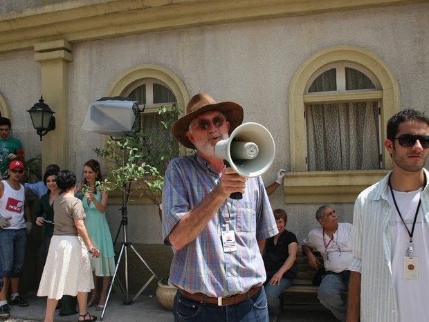 Del Rangel em ação como diretor de novela do SBT (Foto: Divulgação)