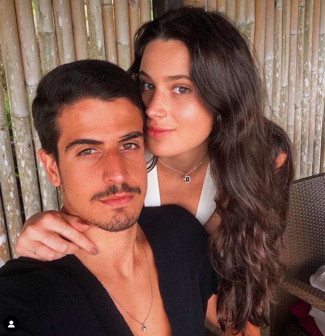Enzo posa com a irmã, Sophia Raia (Foto: Reprodução/Instagram)