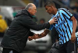 Grêmio vê ascensão de Walace como modelo a jovens aprovados na Serra