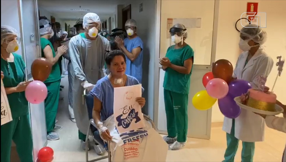 Jociele Serra Pinheiro, de 38 anos, foi a primeira paciente a ser internada na UTI de Covid-19 do Hospital Universitário em São Luís (MA). — Foto: Divulgação/Redes sociais
