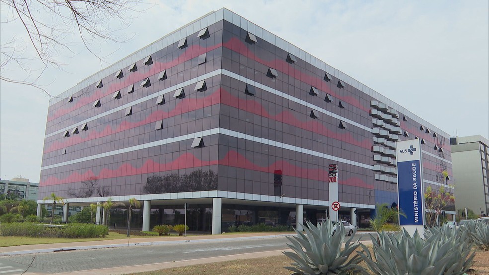Secretaria de Saúde do DF muda sede para prédio de aluguel milionário — Foto: TV Globo/Reprodução