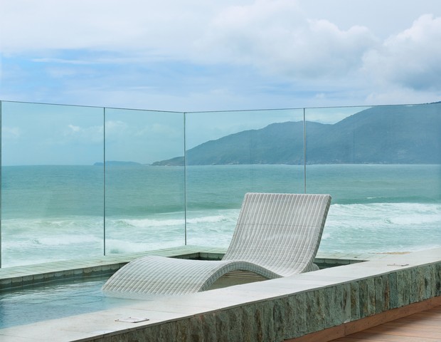 Apartamento de 160 m² com décor inspirado em Bali  (Foto: Mariana Boro)