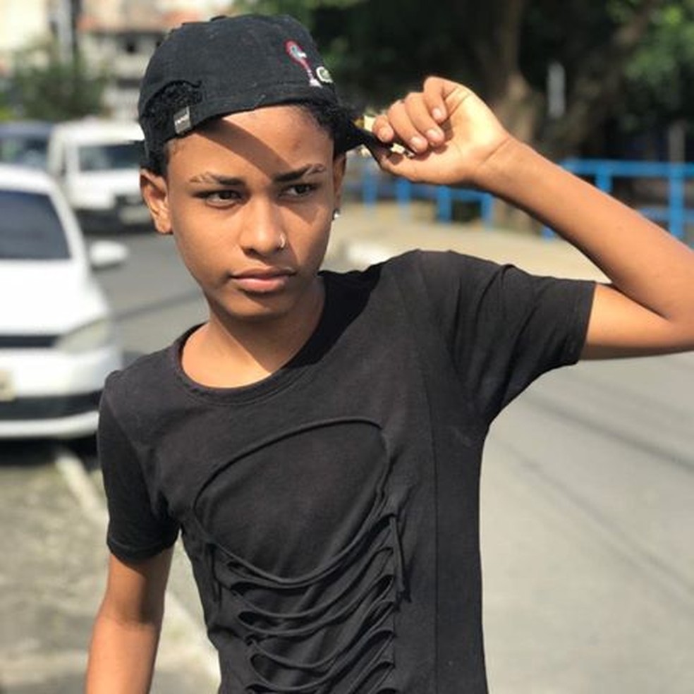 Adolescente de 15 desaparece após entrar no mar em praia da Boca do Rio, em Salvador — Foto: Reprodução/Redes Sociais