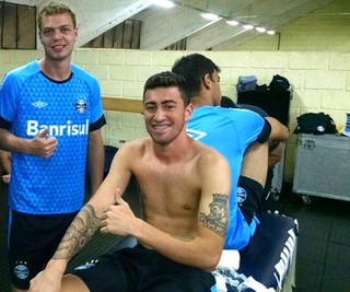 Grêmio encaminha empréstimo de Paulinho e busca clube para L. Coelho