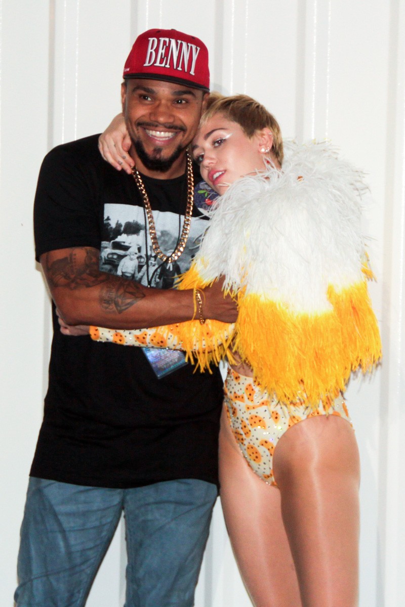 Naldo e Miley Cyrus (Foto: Néstor J. Beremblum/Photo Rio News   )