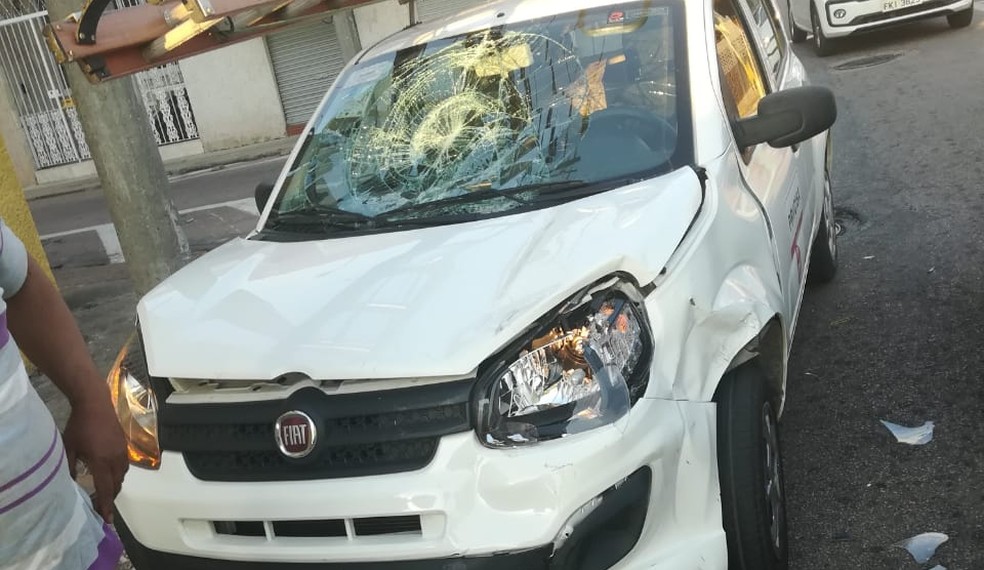 Motociclista foi socorrido pelo Samu e levado ao Hospital S&atilde;o Vicente de Paulo, de Jundia&iacute; &mdash; Foto: Aquivo Pessoal