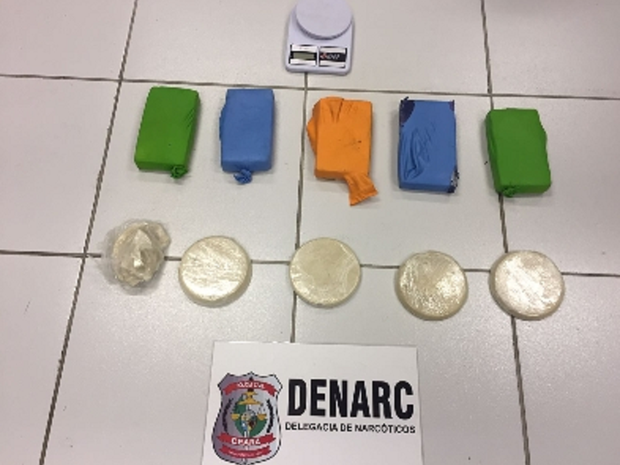 As operações iniciaram nos últimos dias e apreenderam cinco qilos de cocaína e qause dois quilos de crack, além de maconha (Foto: SSPDS/Divulgação) As operações iniciaram nos últimos dias e apreenderam cinco qilos de cocaína e qause dois quilos de crack, além de maconha (Foto: SSPDS/Divulgação)