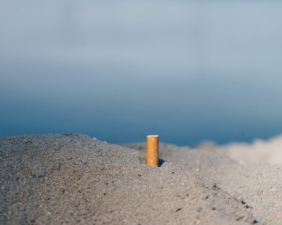 ONU Meio Ambiente recolheu 49.994 bitucas de cigarro no litoral do Brasil â€” Foto: sulox32/Pixabay