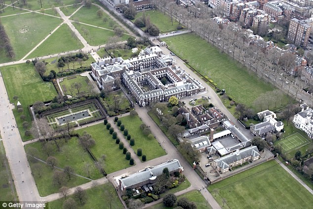  Kensington Palace i (Foto: Getty Images)